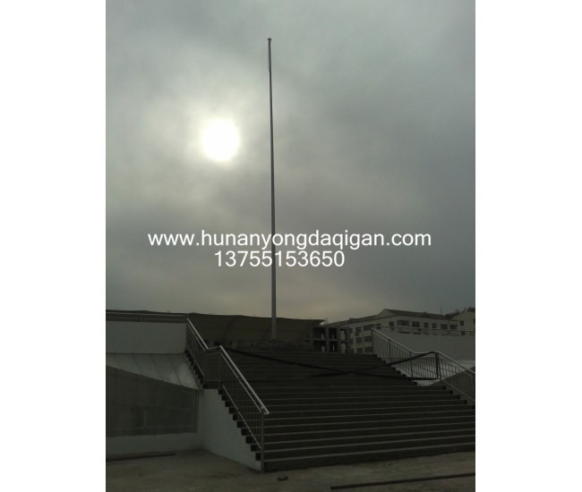 陜西延安實(shí)驗(yàn)小學(xué)16.8米上口徑80mm，下口徑214mm 304mm 5.0mm